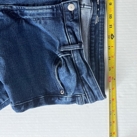 Old Navy Sz 16 Mid Rise Rockstar Super Skinny Distressed Jeans Stretch Pants - Picture 8 of 9